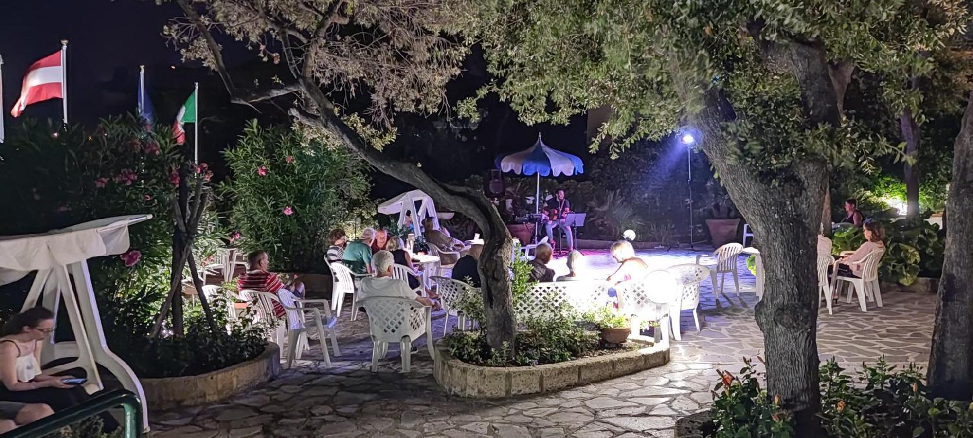 Hotel Villa Ombrosa Portoferraio Esterno foto