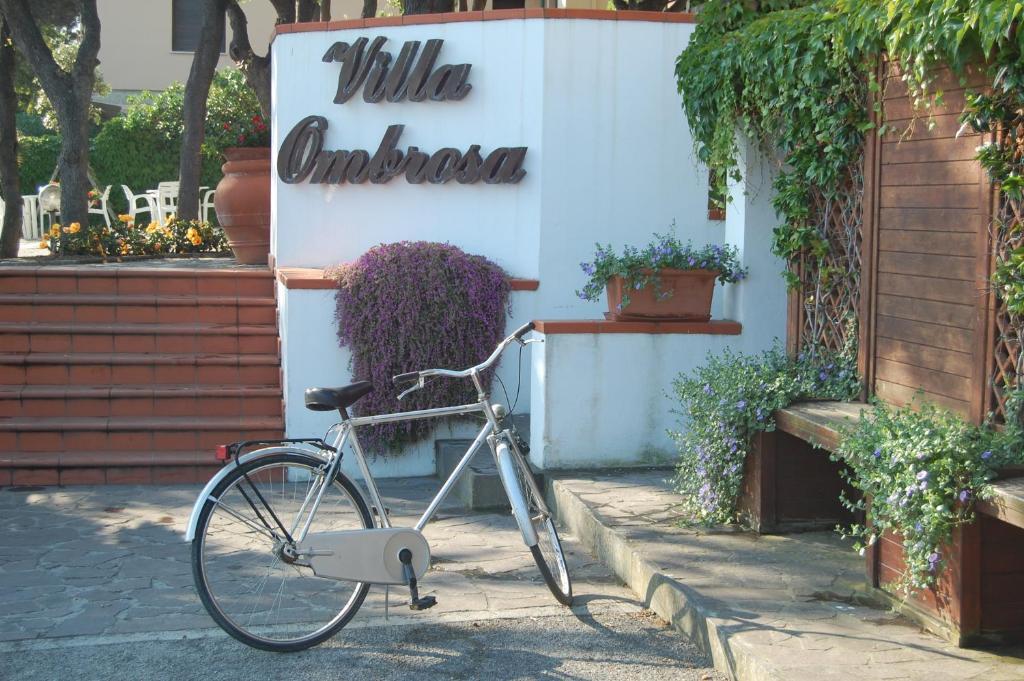 Hotel Villa Ombrosa Portoferraio Esterno foto