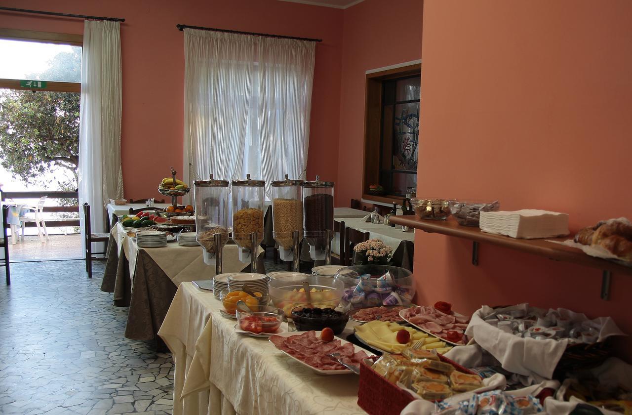 Hotel Villa Ombrosa Portoferraio Camera foto